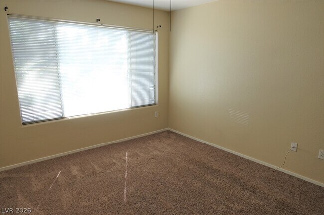 Building Photo - 3131 Key Largo Dr
