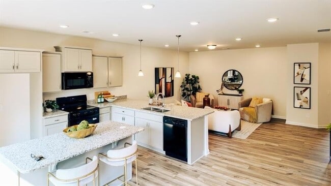 Building Photo - 85 Professional Pl