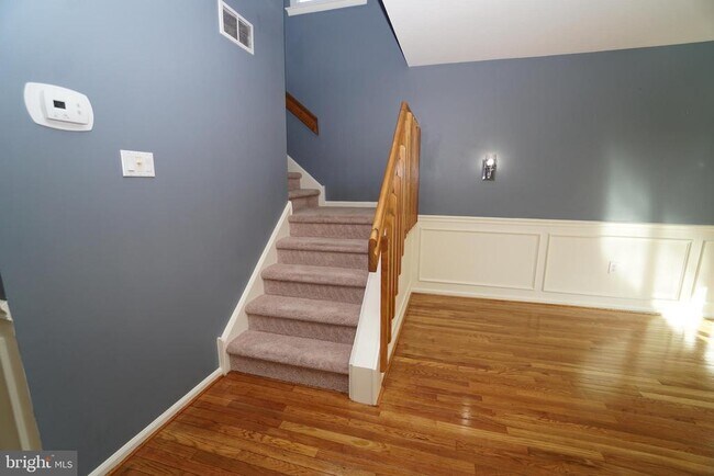 Building Photo - 2000 Harvard Dr