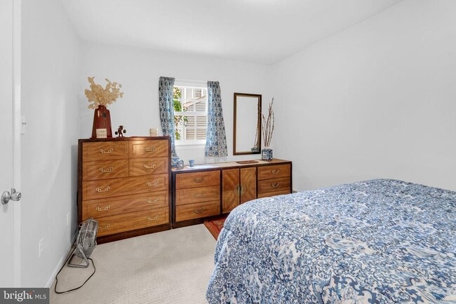 Building Photo - 2708 N Kensington St