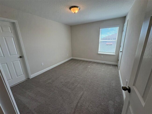 Building Photo - 15833 Marina Bay Dr