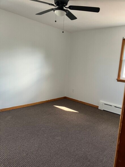 Building Photo - 36 Winham Ave