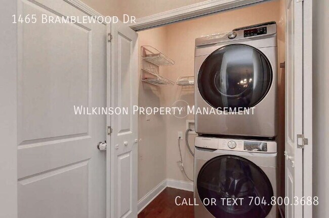 Building Photo - 1465 Bramblewood Dr