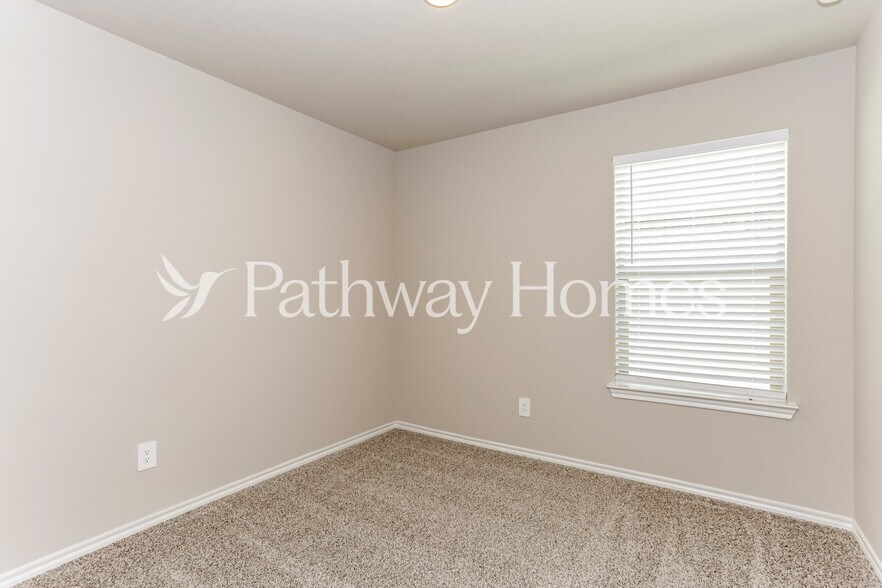 Building Photo - 8417 Coffee Spgs Dr