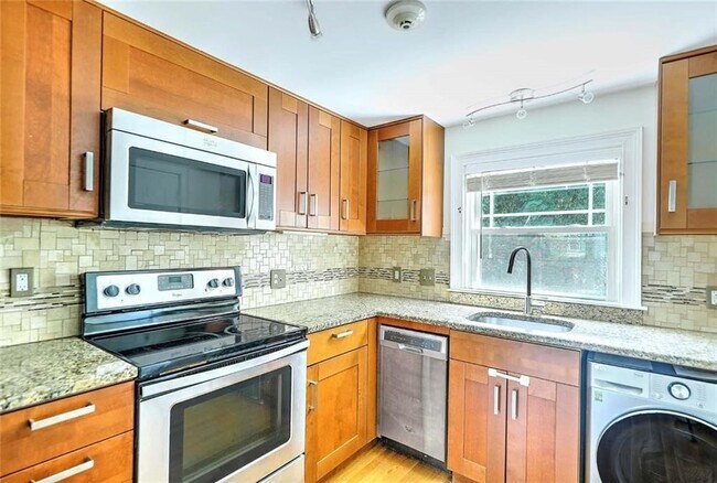 Building Photo - 145 Butler Ave
