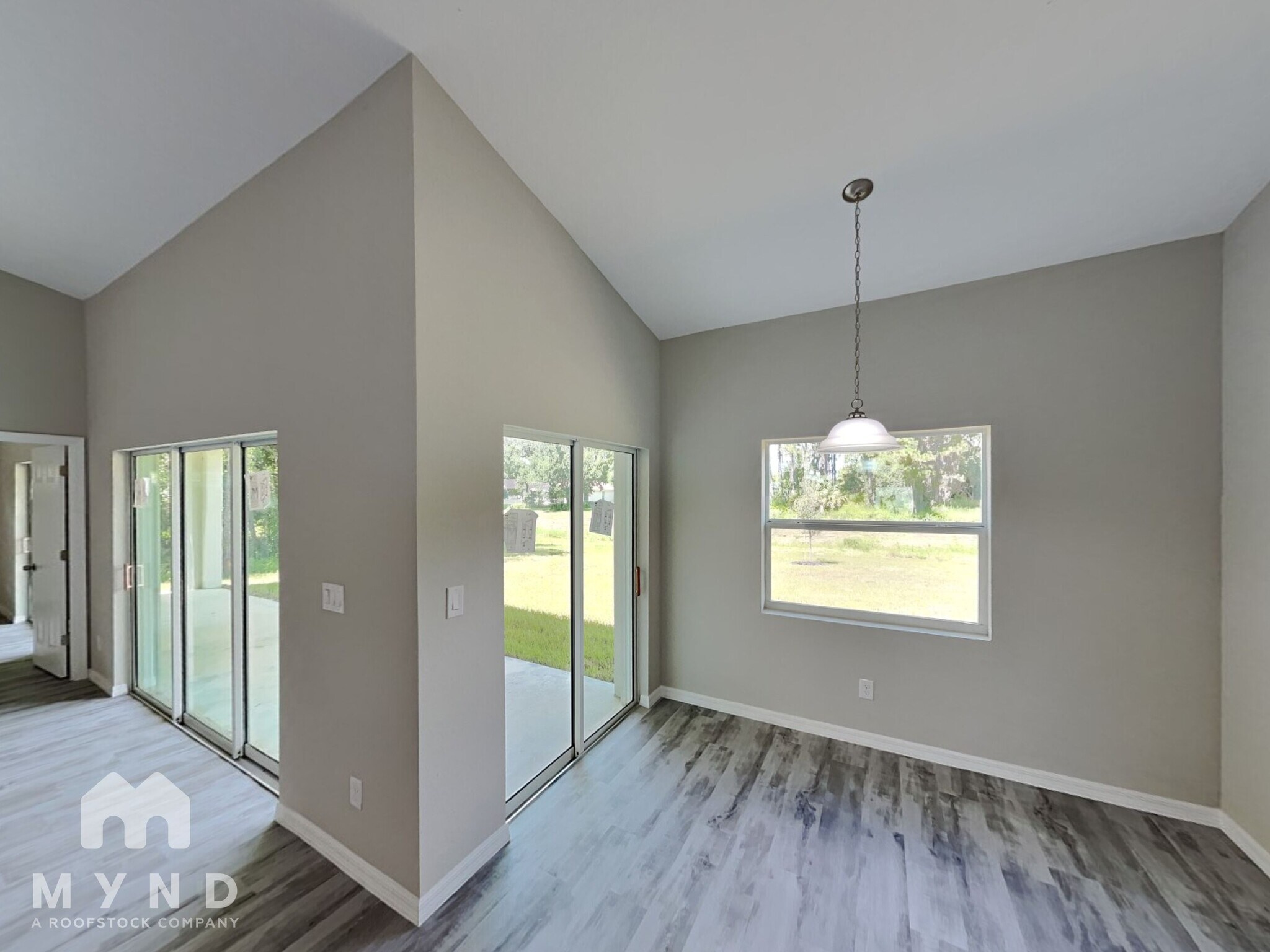 Building Photo - 7423 W Cameo Cir