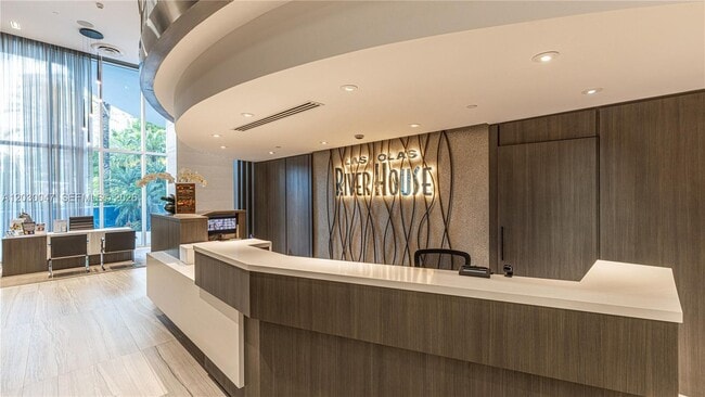 Building Photo - 333 Las Olas Way