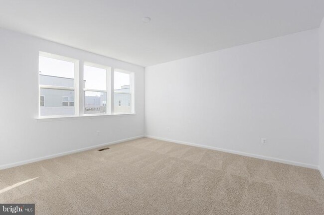Building Photo - 2534 Neabsco Common Pl