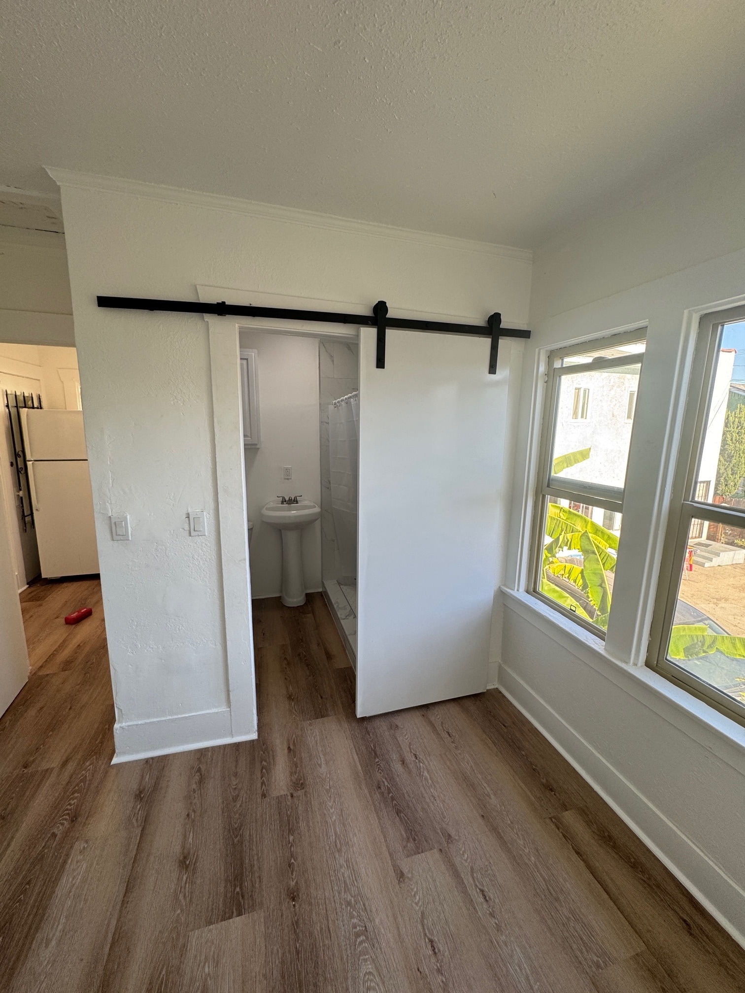 Newly remodeled bathroom - 420 E 14th St