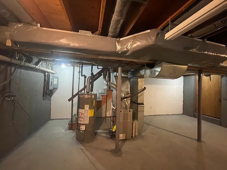 Basement/storage - 9 Gillan Ave