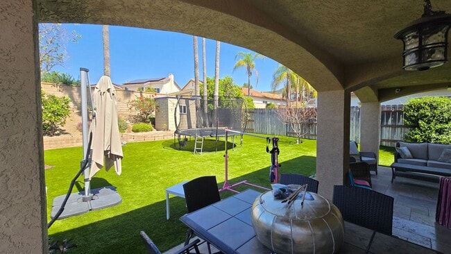 Building Photo - 10978 Cool Lake Terrace