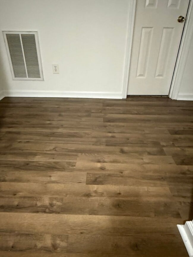 Building Photo - Beautiful Irmo Property FOR RENT