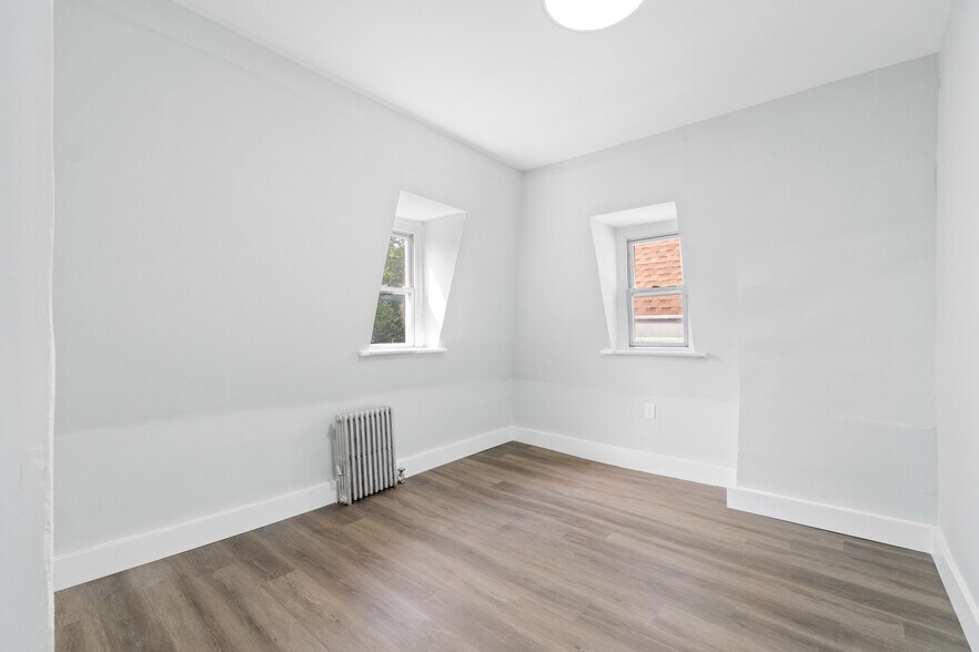 Bedroom#3 - 114 Littleton Ave