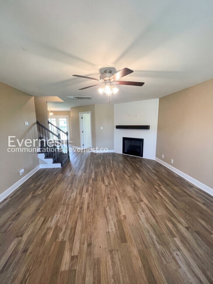 Building Photo - 311 Dugger Dr