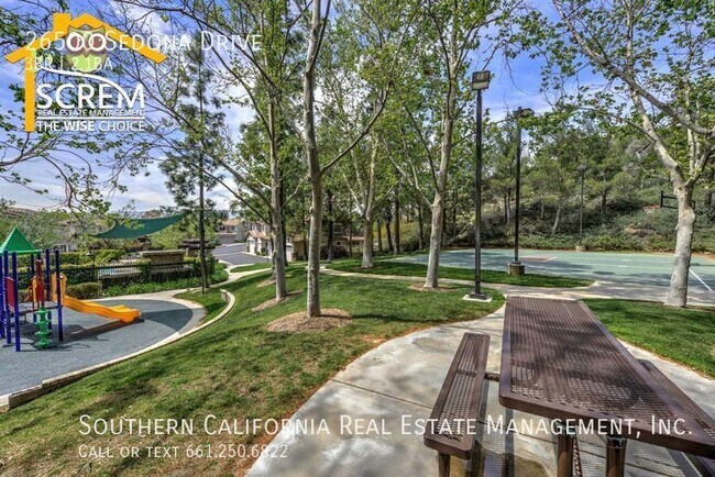 Building Photo - 26500 Sedona Dr