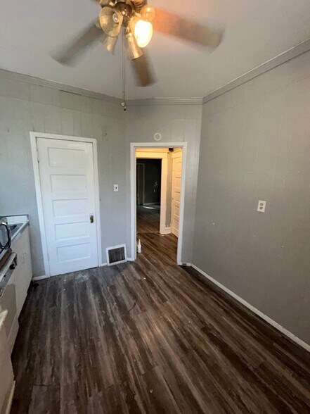 Building Photo - 2831 Abner Pl