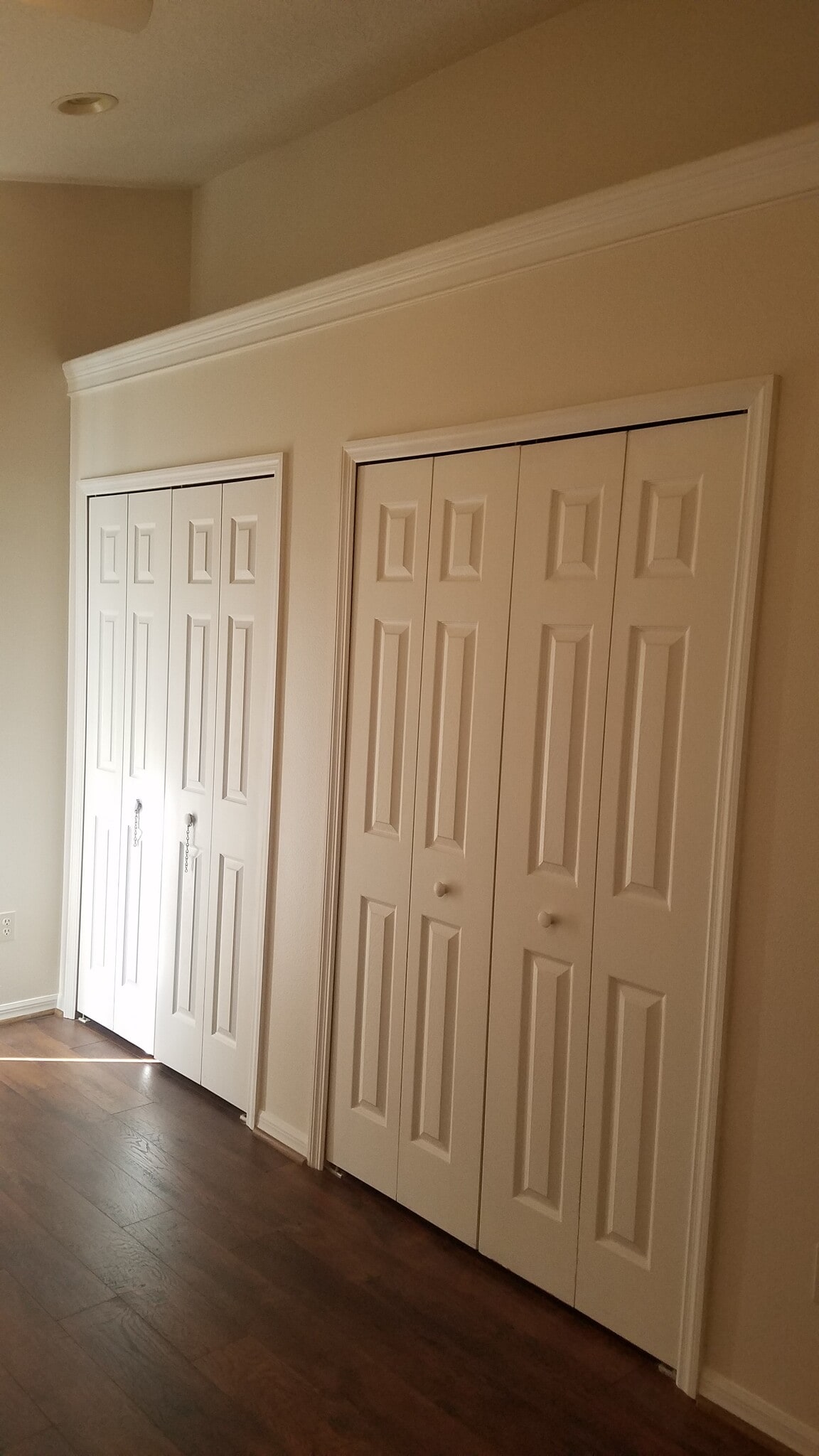 Building Photo - 2306 S Bumby Ave