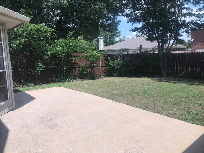 Building Photo - This delightful home, nestled in the desirable Cedar Hill neighborhood, Coming soon Fall of 2024!