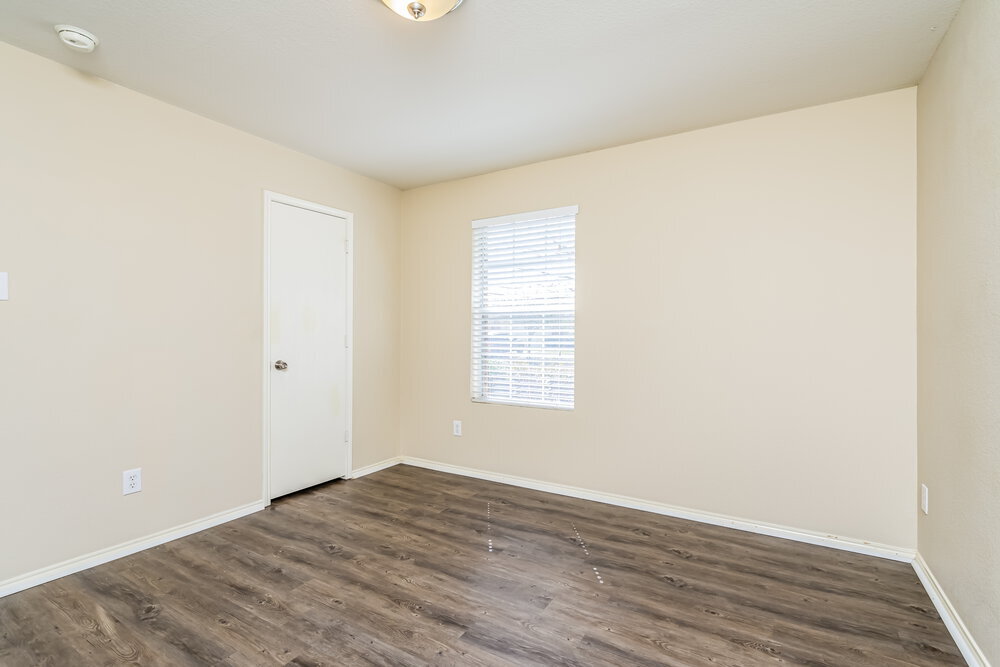 Building Photo - 1118 Antoinette Dr