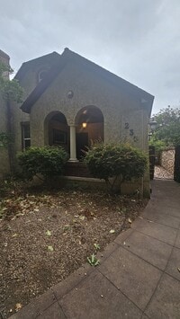 Building Photo - 236 W Frances Willard Ave