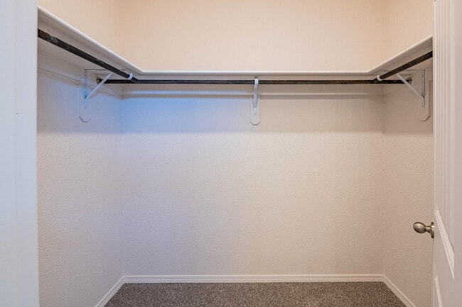 Building Photo - 88 Tome Vista Dr