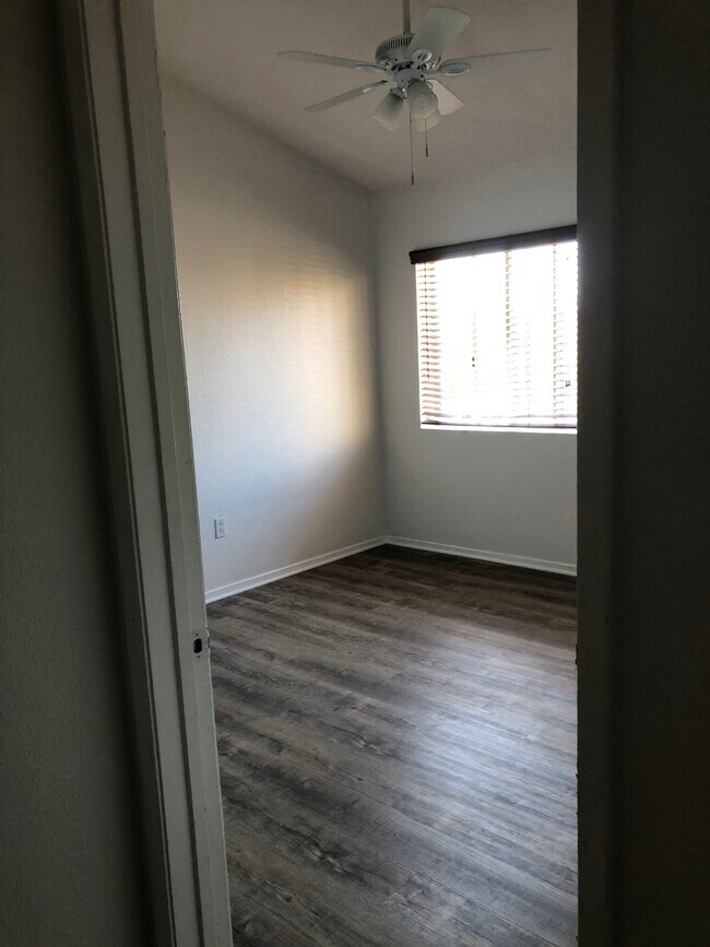 Bedroom 2 - 3915 Nobel Dr
