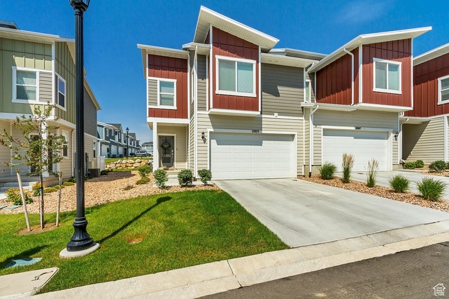 Building Photo - 2003 Red Yearling Dr