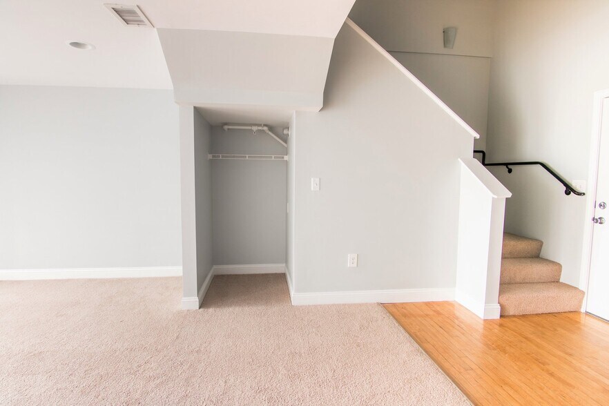 Interior Photo - Portland on the Grid
