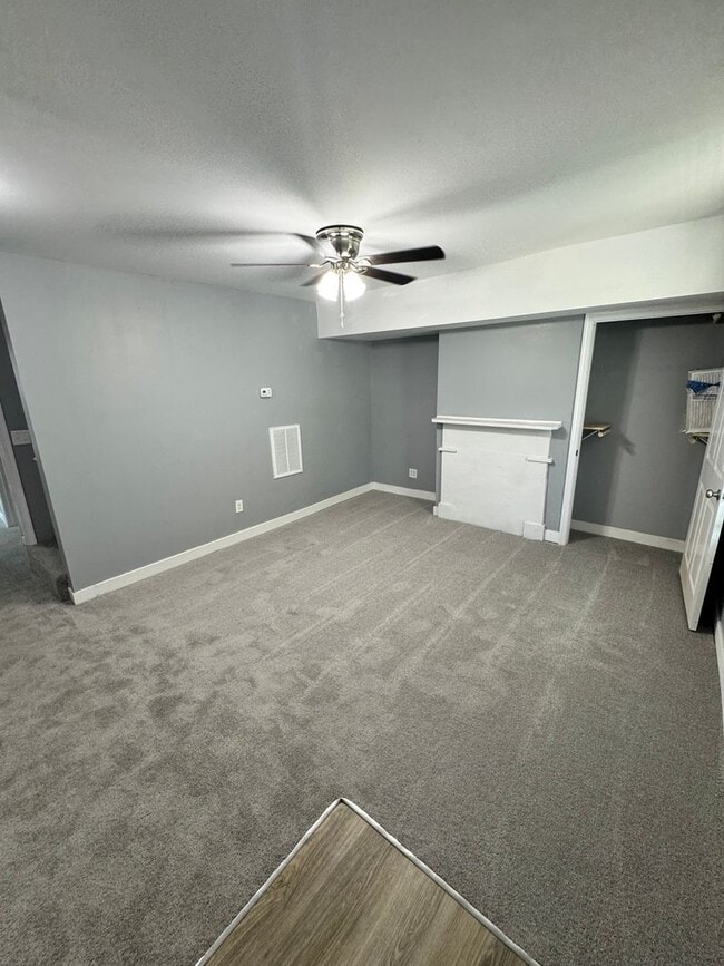 Building Photo - Roomy 3 bed 2 bath in Church Hill, yard, porch, laundry, all electric, central hvac!