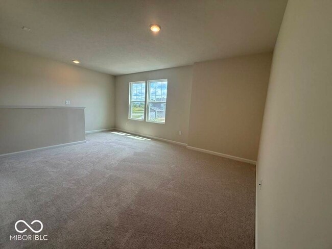 Building Photo - 3802 Sterling Dr