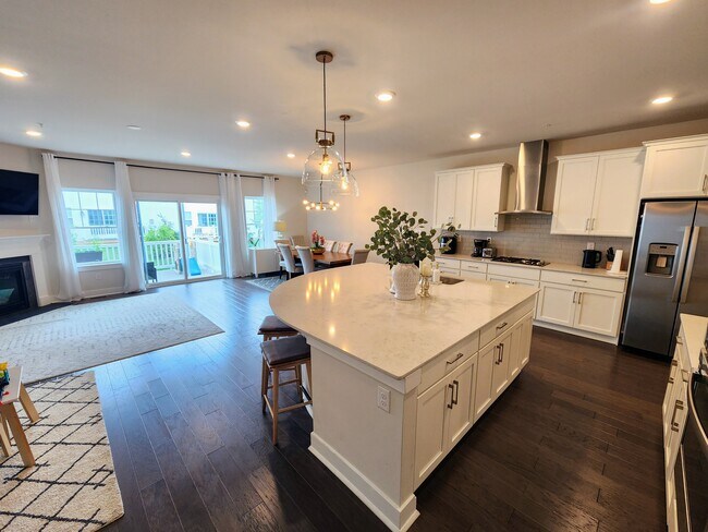 Building Photo - 36 Lochiel Ln