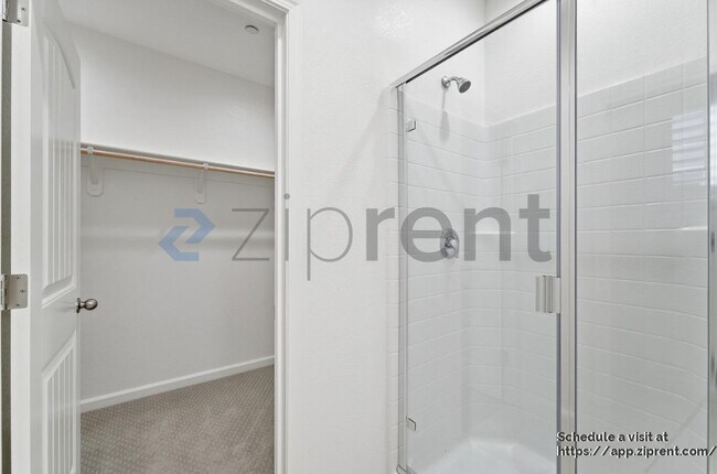 Building Photo - 4612 Irma Dr