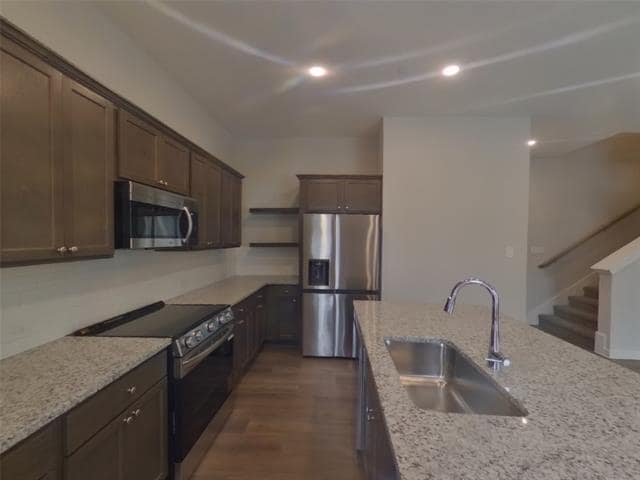Building Photo - 1113 Fallgate Dr