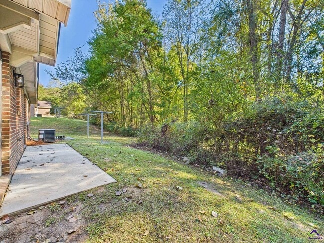 Building Photo - 4508 Bon Ayer Cir