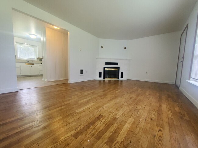 Building Photo - 17120 Spanaway Loop Rd S
