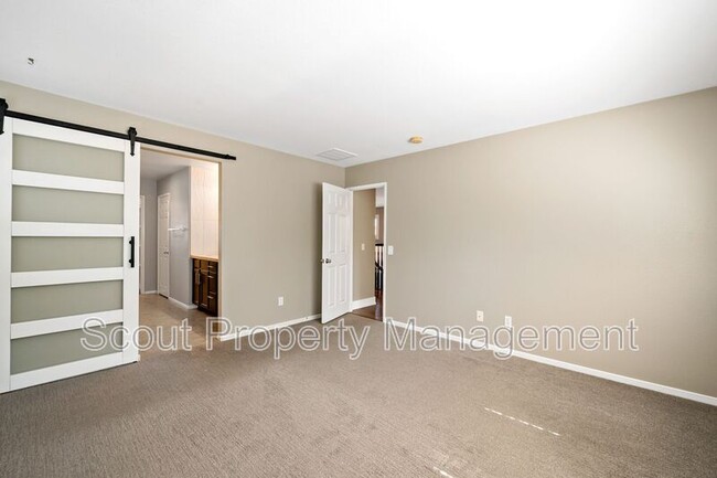 Building Photo - 27419 Anselmo Way