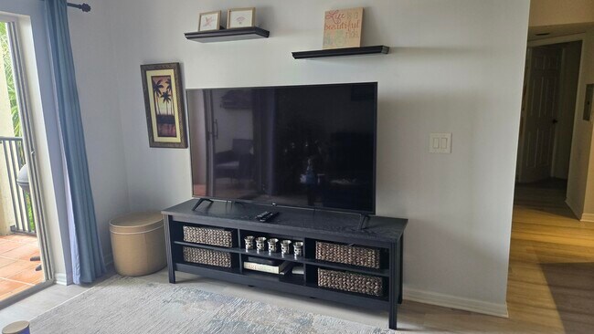 Building Photo - 1309 Tuscany Way