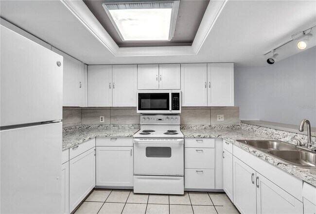 Building Photo - 12135 Environmental Dr