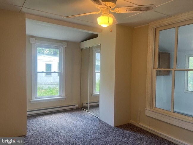 Building Photo - 1 Punte Ln