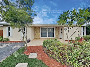 Building Photo - 1195 NW 92nd Ave