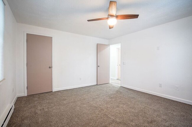 Building Photo - 1224 Page Blvd