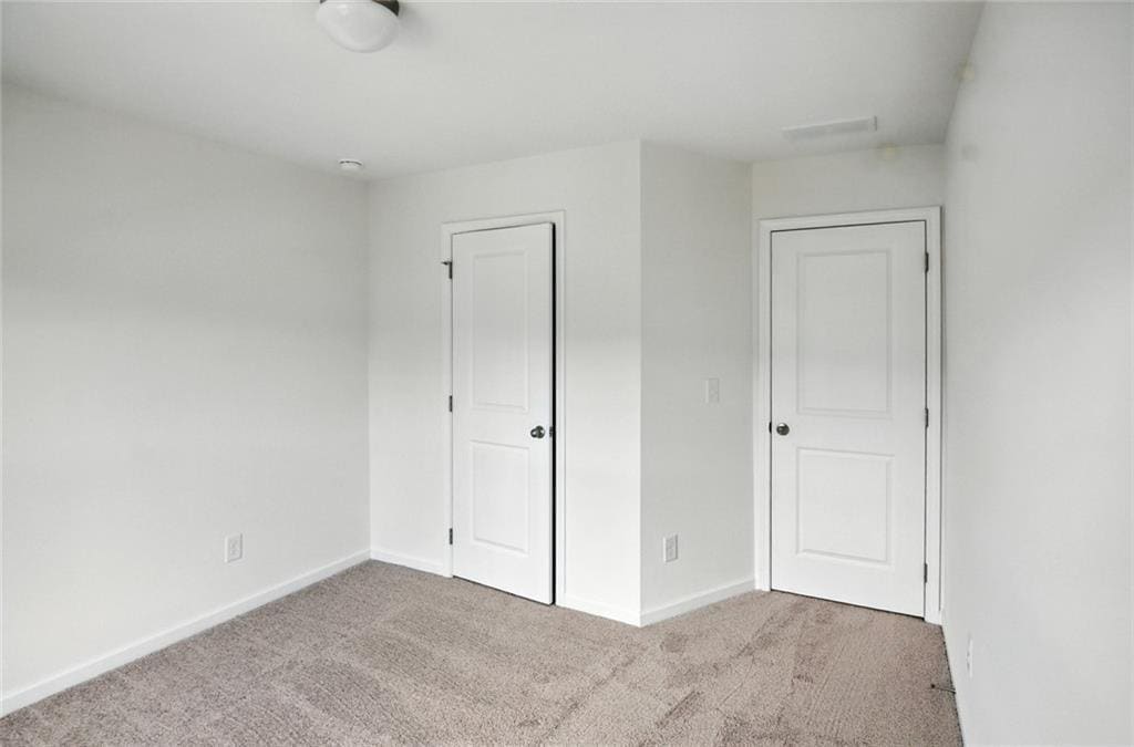 Building Photo - 233 Bloomfield Cir