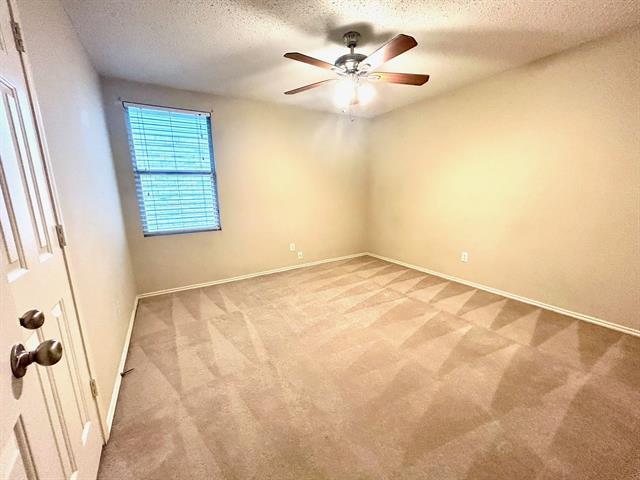 Building Photo - 3516 Clydesdale Dr