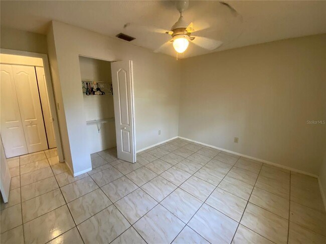 Building Photo - 1768 Foxhall Cir