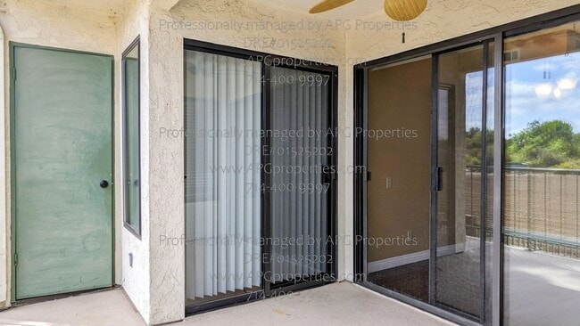 Building Photo - 7113 Apricot Dr