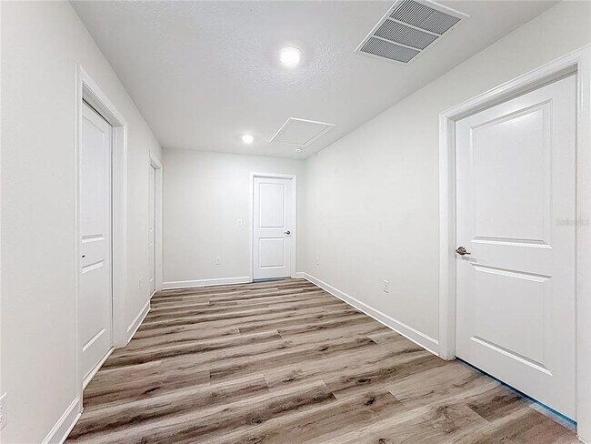 Building Photo - 11939 Satire St