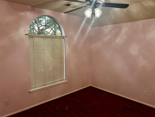 Building Photo - 18410 Green Cypress Ct