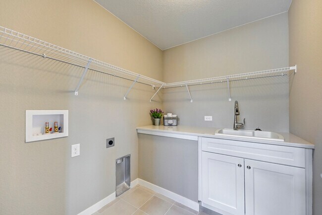 Building Photo - 5875 Spring Breeze Drive Colorado Springs,...