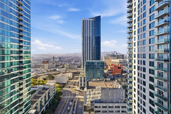 Building Photo - 399 Fremont St