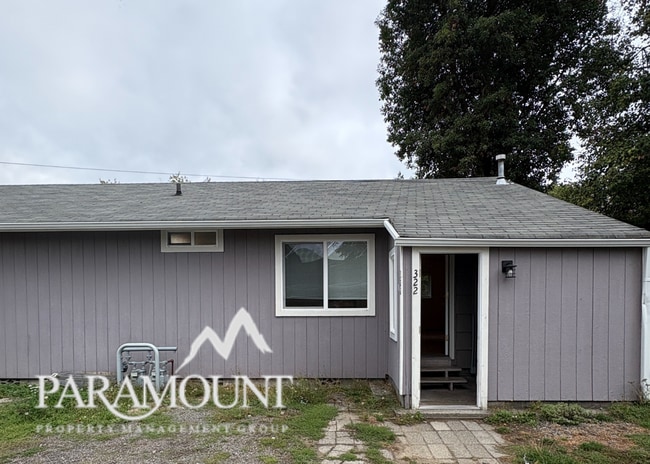 Primary Photo - Great location, Great price!